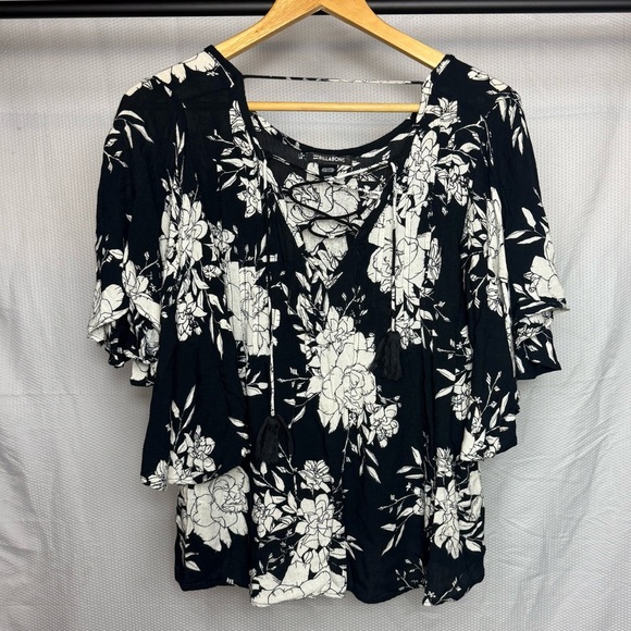 Ray of Light Billabong floral top - Picture 2 of 8